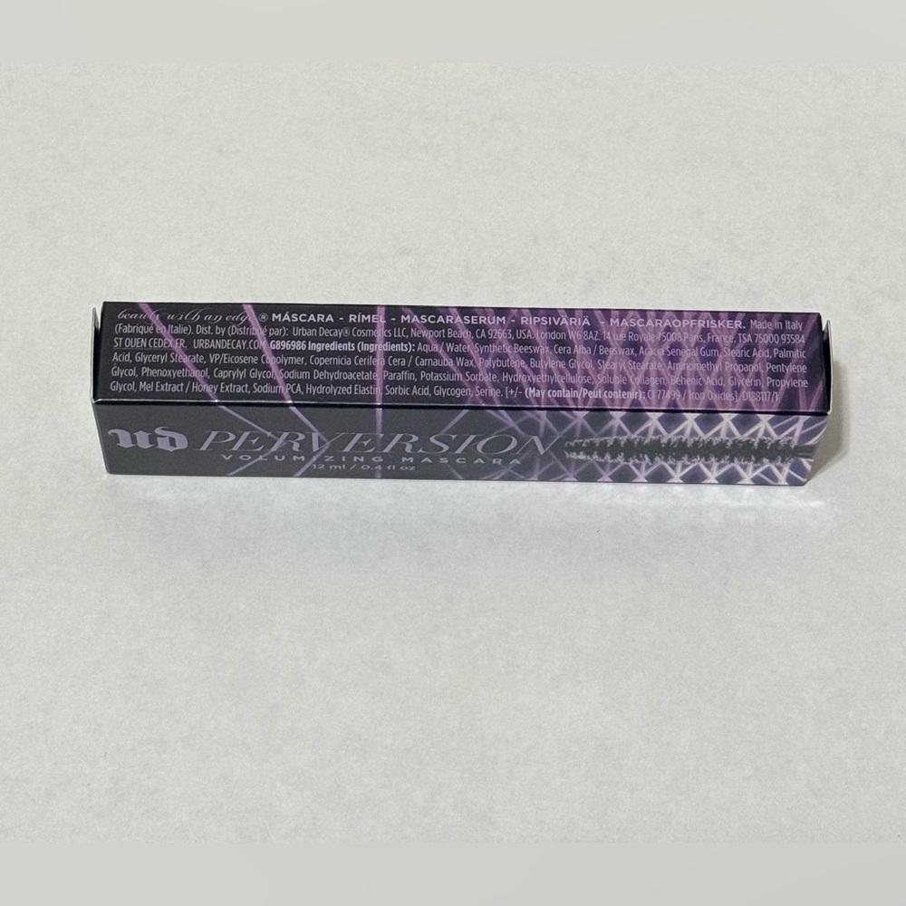 Urban Decay Perversion Mascara in Black and Purple - Picture 3 of 3
